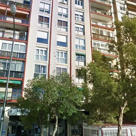 La Estrella بيت ضيافة سرقسطة